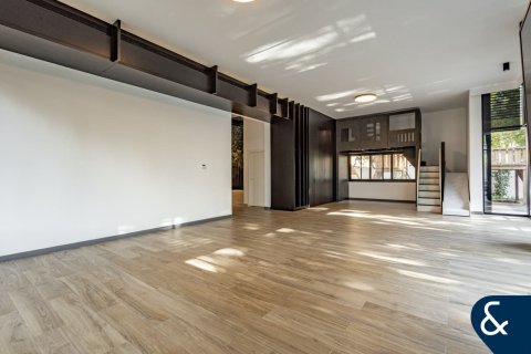 فيلا في فيلات, دبي 5 غرف نوم , 530 م² رقم 98630 - صورة 5