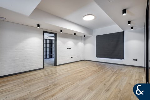 فيلا في فيلات, دبي 5 غرف نوم , 530 م² رقم 98630 - صورة 11