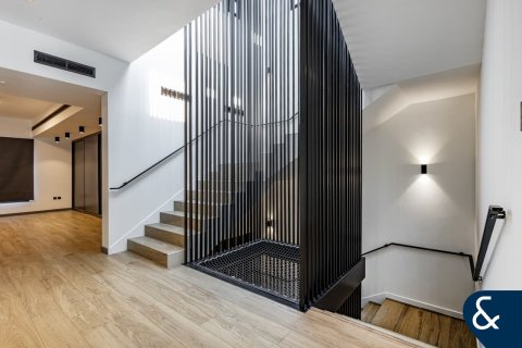 فيلا في فيلات, دبي 5 غرف نوم , 530 م² رقم 98630 - صورة 10