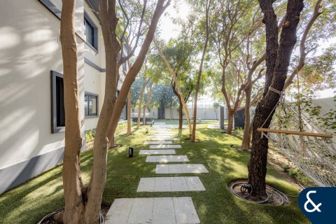 فيلا في فيلات, دبي 5 غرف نوم , 530 م² رقم 98630 - صورة 23