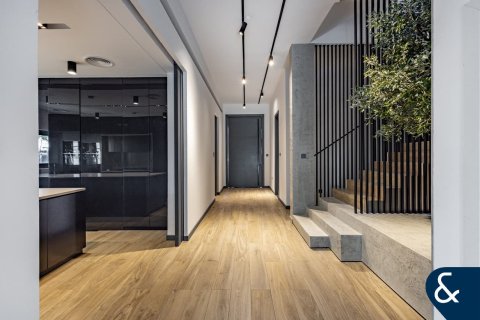 فيلا في فيلات, دبي 5 غرف نوم , 530 م² رقم 98630 - صورة 2