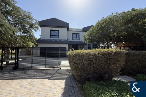 فيلا في فيلات, دبي 5 غرف نوم , 530 م² رقم 98630 - صورة 25