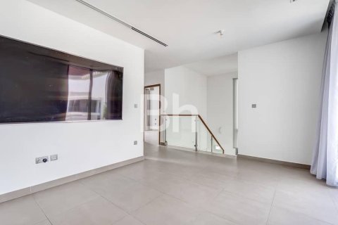 Снять в аренду виллу в Дубай Хилс Эстейт, Дубай: 5 спален, 372м², № 24967 - фото 14