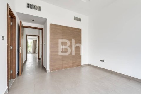 Снять в аренду виллу в Дубай Хилс Эстейт, Дубай: 5 спален, 372м², № 24967 - фото 12