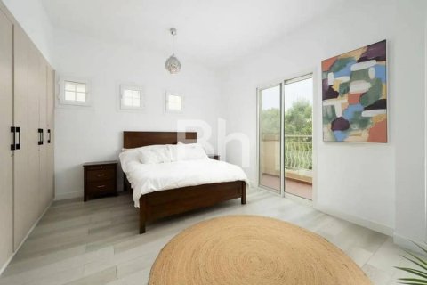 Villa à The Springs, Dubai, 3 chambres, 214 m², № 24944 - photo 17