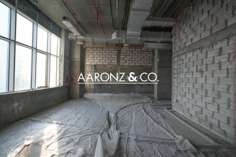 Oficina en Business Bay, Dubai, 177 m², № 89706 - foto 2