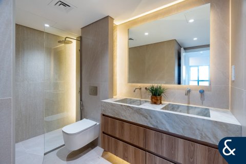 Купить квартиру в Churchill Towers, Бизнес-Бэй, Дубай: 2 спальни, 118м², № 91285 - фото 12