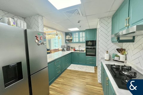 Купить квартиру в Dubai Sports City, Дубай: 2 спальни, 139м², № 91279 - фото 6