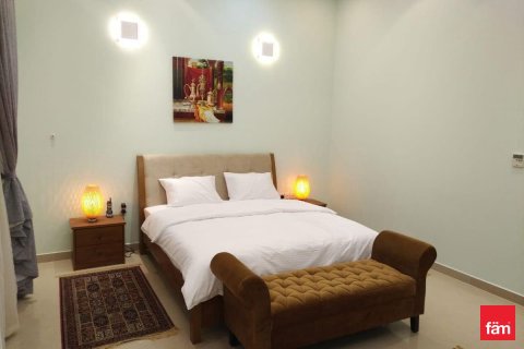 Снять в аренду виллу в Дубае: 8 спален, 1723.6м², № 92142 - фото 20