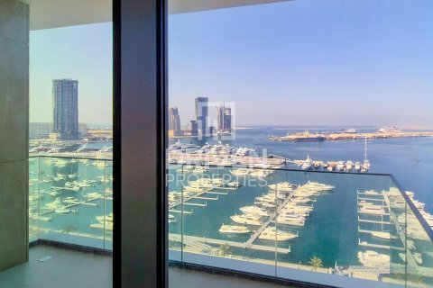 Apartamento en Mina Rashid, Dubai, 3 dormitorios, 153.38 m², № 128042