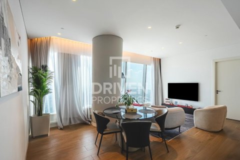 Apartment in Jumeirah Lake Towers, Dubai 1 bedroom, 68.84 sq.m. № 127573