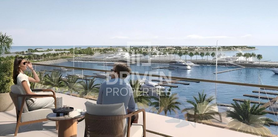 Apartamento en Mina Rashid, Dubai, 3 dormitorios, 157.19 m², № 126600