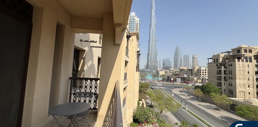 Appartement à Kamoon, Old Town, Dubai, 1 chambre, 90 m², № 76152