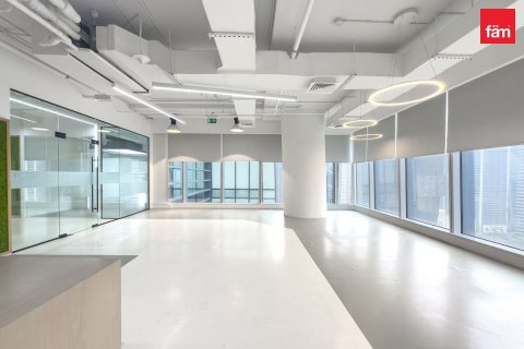 Office in Business Bay, Dubai 984 sq.m. № 14299 - photo 27