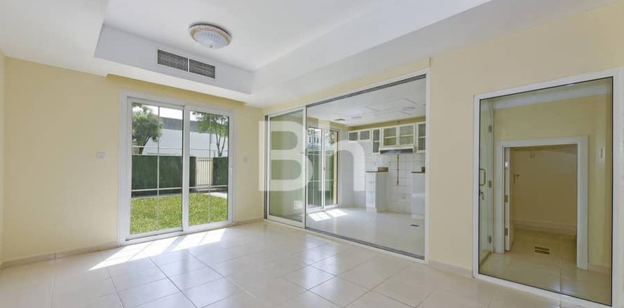 فيلا في The Springs, دبي 2 غرف نوم, 173 م² رقم 22305