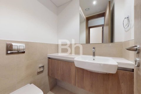 Снять в аренду таунхаус в Tilal Al Ghaf, Дубай: 3 спальни, 200м², № 22302 - фото 7
