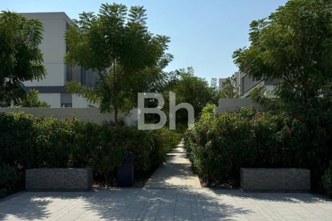 Снять в аренду таунхаус в Tilal Al Ghaf, Дубай: 3 спальни, 200м², № 22302 - фото 20