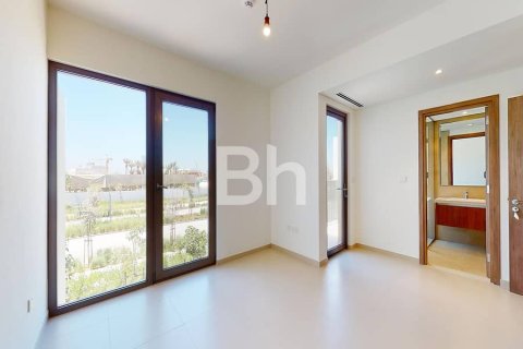 Снять в аренду таунхаус в Tilal Al Ghaf, Дубай: 3 спальни, 200м², № 22302 - фото 11