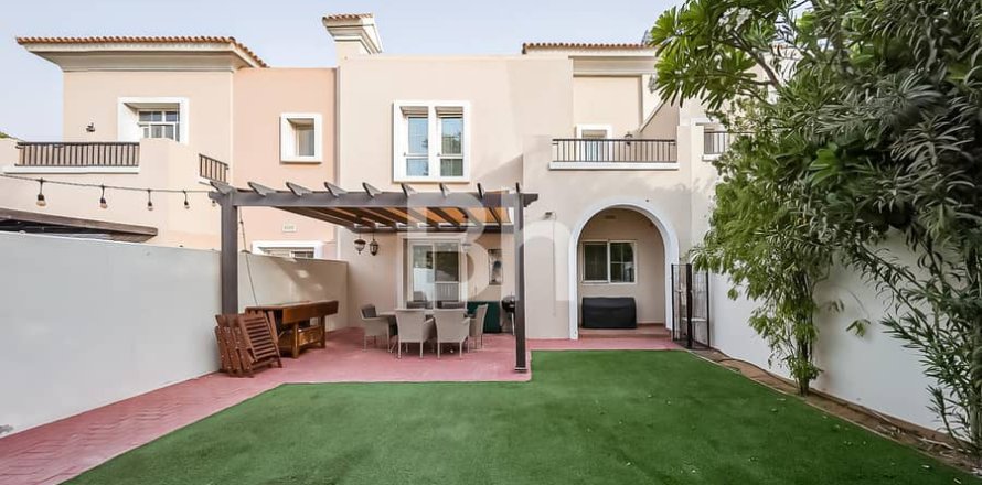 Villa in Arabian Ranches, Dubai 3 bedrooms, 228 sq.m. № 22306