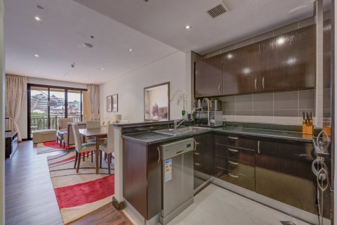 Apartment in Palm Jumeirah, Dubai 1 bedroom, 107 sq.m. № 97137 - photo 4