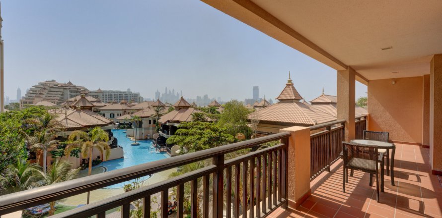 Apartamento en Palm Jumeirah, Dubai, 2 dormitorios, 165 m², № 97136