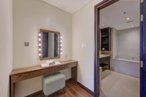 Apartamento en Palm Jumeirah, Dubai, 2 dormitorios, 165 m², № 97136 - foto 14