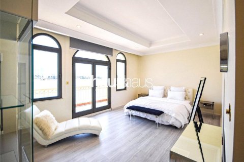 Villa in Garden Homes, Palm Jumeirah, Dubai 5 bedrooms, 623 sq.m. № 44764 - photo 10