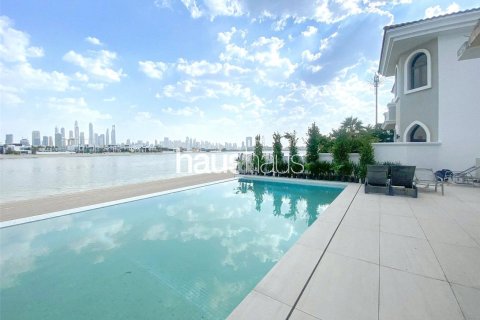 Villa in Garden Homes, Palm Jumeirah, Dubai 5 bedrooms, 623 sq.m. № 44764 - photo 25
