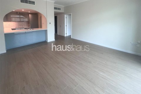 Снять в аренду квартиру в The Views, Дубай: 1 спальня, 75м², № 44759 - фото 2