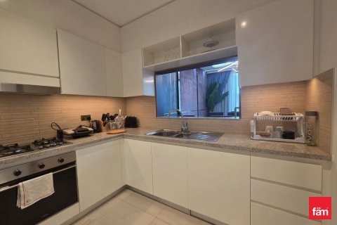 Apartamento en Downtown Dubai (Downtown Burj Dubai), Dubai, 2 dormitorios, 113.4 m², № 112372 - foto 6