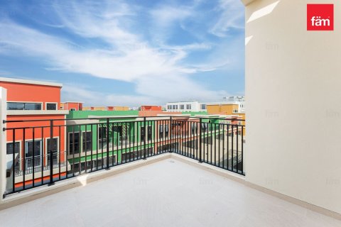 Townhouse in Dubai 5 bedrooms, 183.6 sq.m. № 137458 - photo 26