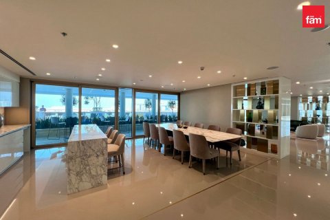 Apartment in Dubai Harbour, Dubai 2 bedrooms, 146.4 sq.m. № 9340 - photo 13