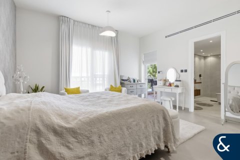 Villa in Springs 14, The Springs, Dubai 3 bedrooms, 228 sq.m. № 91172 - photo 11