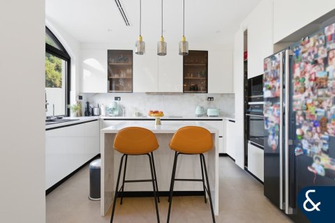 Villa en Springs 14, The Springs, Dubai, 3 dormitorios, 228 m², № 91172