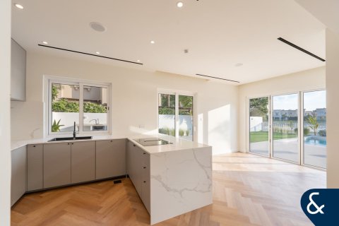 Купить виллу в Springs 11, The Springs, Дубай: 3 спальни, 167м², № 91171 - фото 19