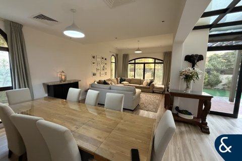 Villa in Mudon, Dubai 4 bedrooms, 354 sq.m. № 91169 - photo 5
