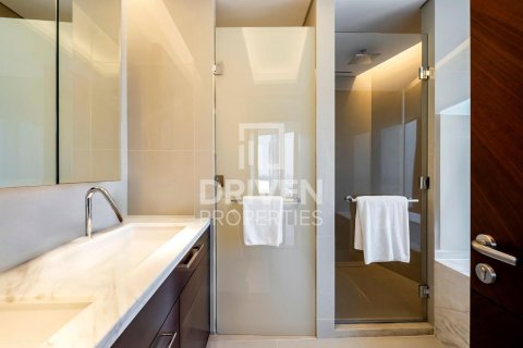 Appartement à The Address Sky View Towers, Downtown Dubai (Downtown Burj Dubai), Dubai, 3 chambres, 187.76 m², № 135873 - photo 14