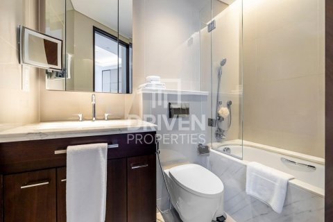 Appartement à The Address Sky View Towers, Downtown Dubai (Downtown Burj Dubai), Dubai, 3 chambres, 187.76 m², № 135873 - photo 13