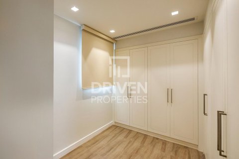 Townhouse in Jumeirah, Dubai 4 bedrooms, 397.9 sq.m. № 135872 - photo 23