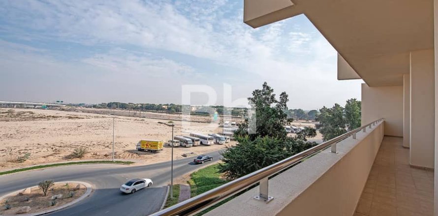 Appartement à Motor City, Dubai, 3 chambres, 203 m², № 23394