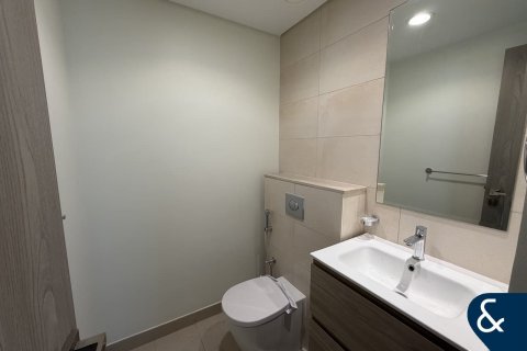 Adosado en DAMAC Hills (Akoya by DAMAC), Dubai, 5 dormitorios, 328 m², № 98576 - foto 8