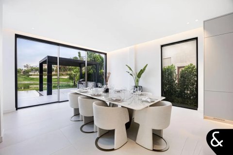 Villa en Jumeirah Islands, Dubai, 5 dormitorios, 585 m², № 98585 - foto 10