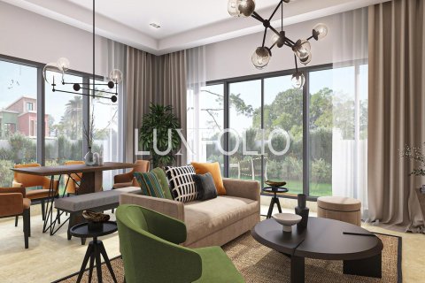Villa in Damac Lagoons, Dubai 7 bedrooms, 1141 sq.m. № 45849 - photo 6
