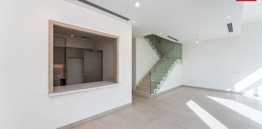 Adosado en Al Furjan, Dubai, 3 dormitorios, 255 m², № 114888