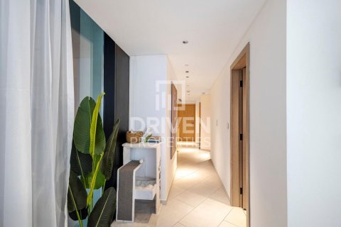 Apartment in Business Bay, Dubai 2 bedrooms, 142 sq.m. № 86831 - photo 8