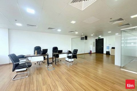 Office in Dubai 228.7 sq.m. № 50158 - photo 8