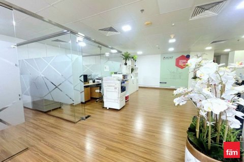 Office in Dubai 228.7 sq.m. № 50158 - photo 3