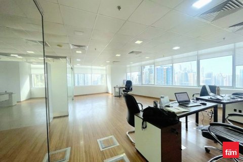 Office in Dubai 228.7 sq.m. № 50158 - photo 11
