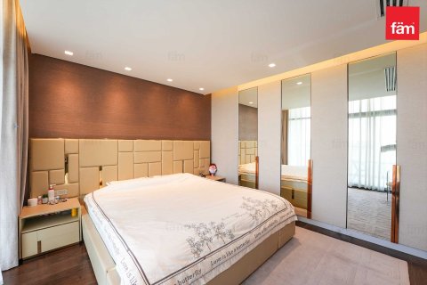 Villa in Dubai 5 bedrooms, 610.6 sq.m. № 50136 - photo 20