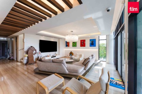 Villa in Dubai 5 bedrooms, 610.6 sq.m. № 50136 - photo 4